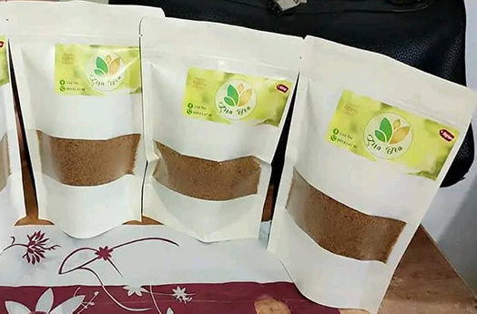 Thé de gingembre caramélisée au miel et citron